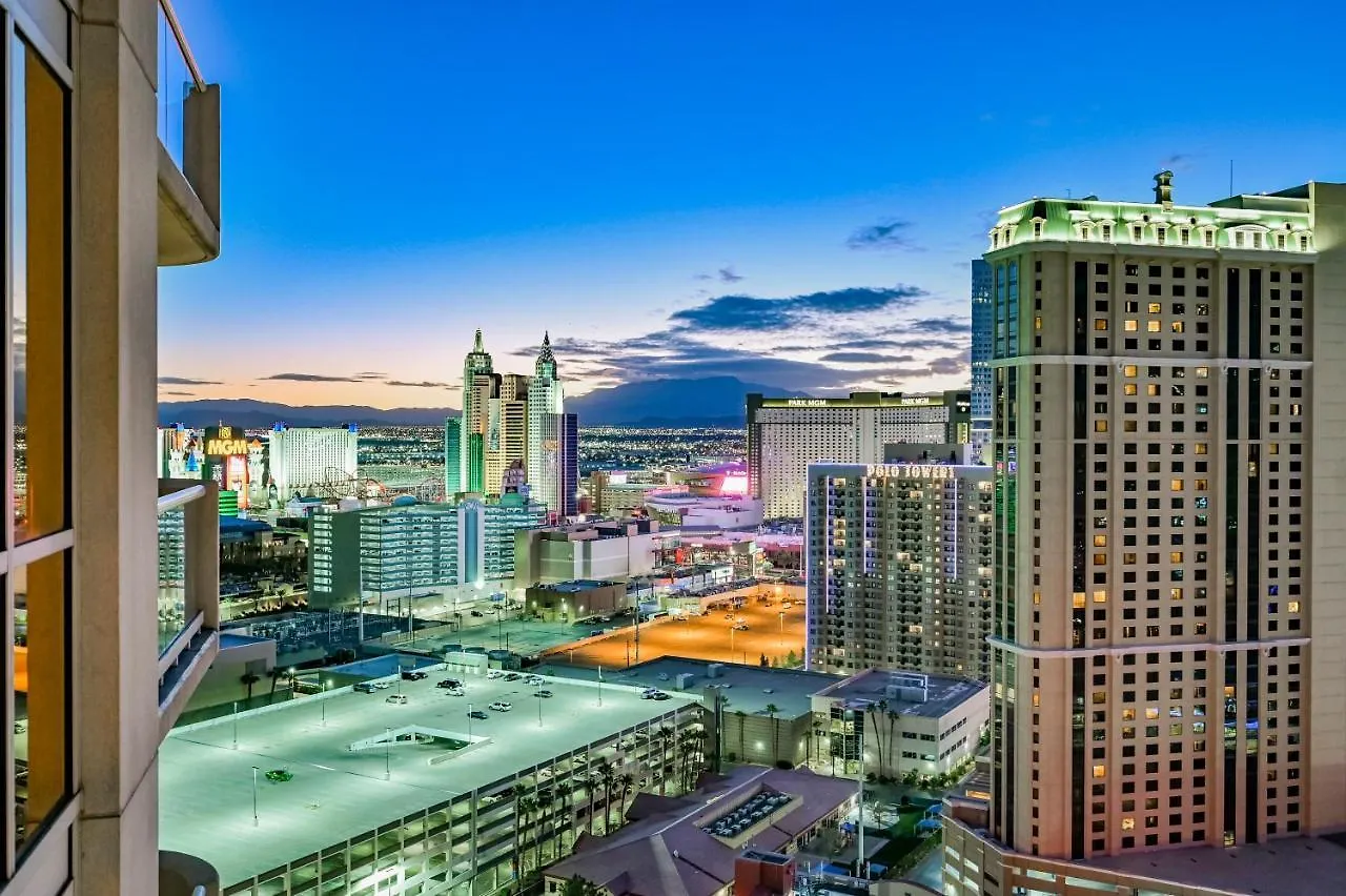 Aparthotel Stripviewsuites Penthouse Two-Bedroom Conjoined Suite Las Vegas United States